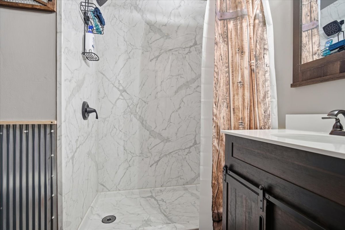 709 E Meade Street, Pontiac, IL 61764