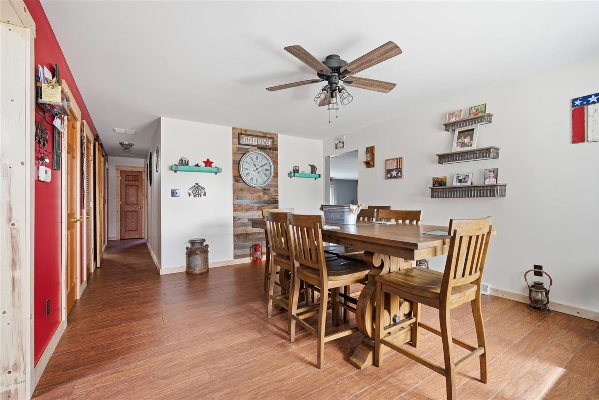 709 E Meade Street, Pontiac, IL 61764