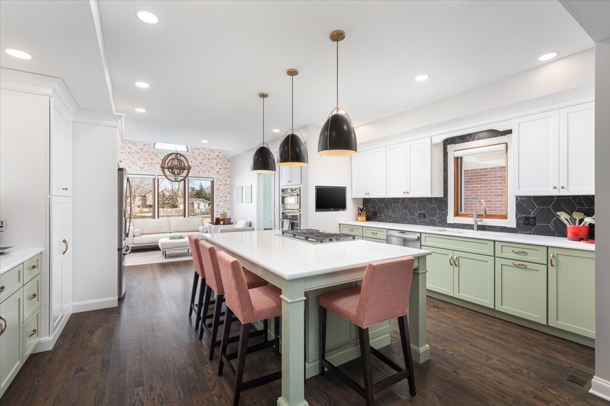 9S271 Stearman Drive, Naperville, IL 60564