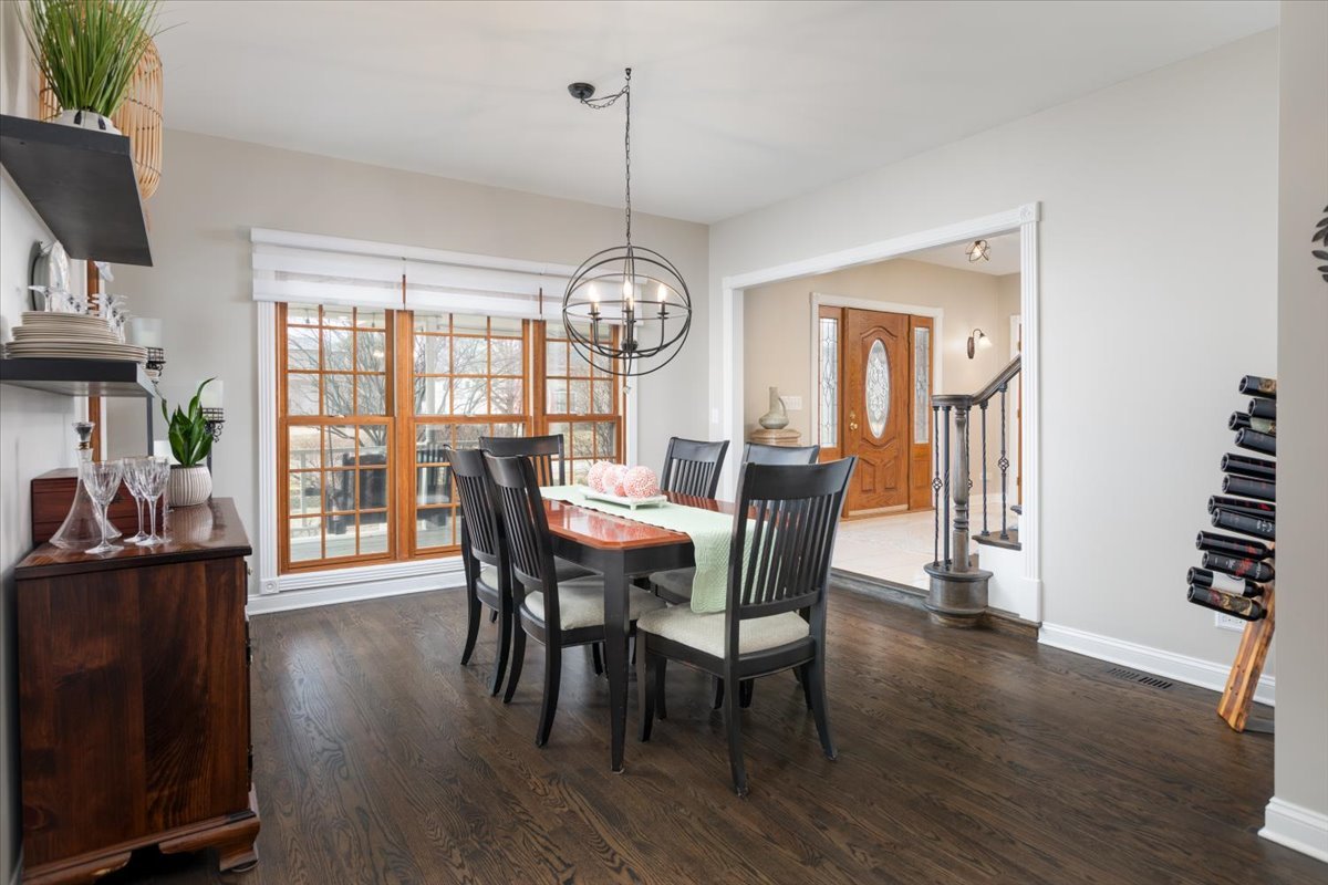 9S271 Stearman Drive, Naperville, IL 60564