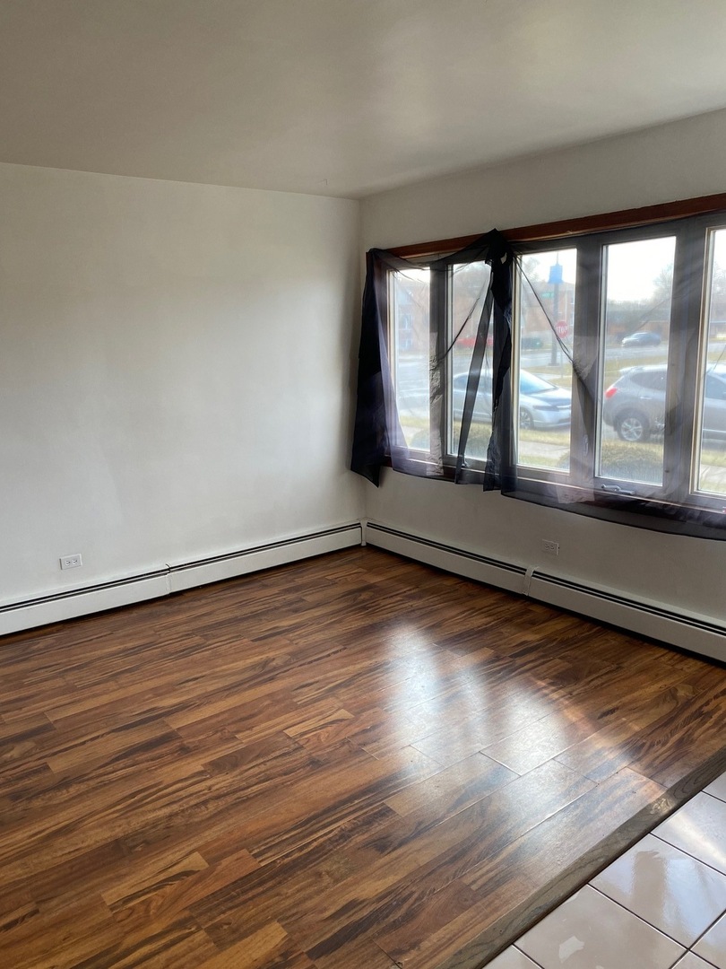 6124 W 79th Street, Burbank, IL 60459