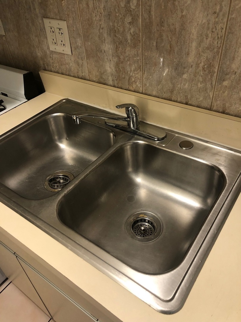 6124 W 79th Street, Burbank, IL 60459