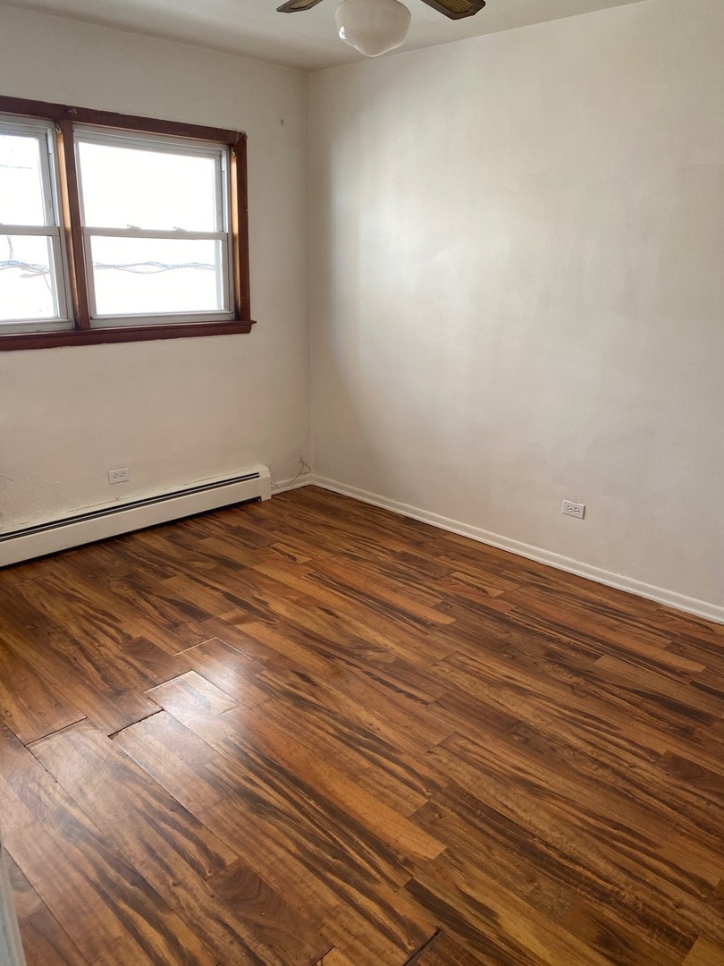 6124 W 79th Street, Burbank, IL 60459