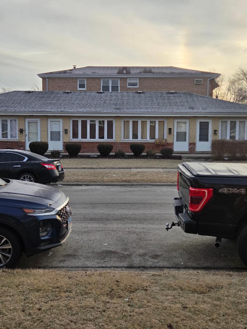 6124 W 79th Street, Burbank, IL 60459