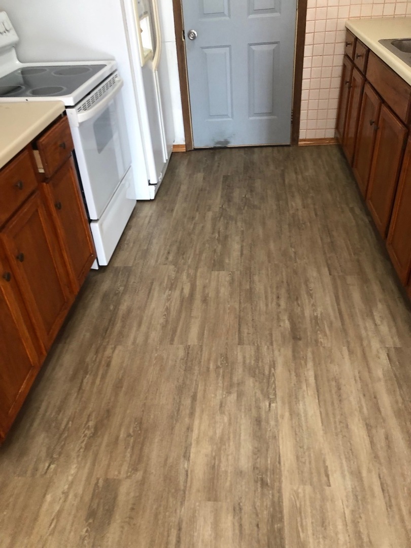 7901 Newland Avenue, Burbank, IL 60459