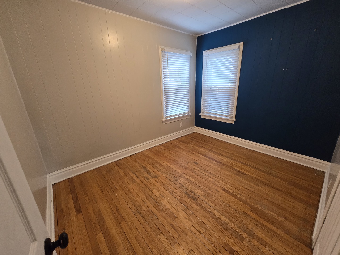 185 S Pick Avenue, Elmhurst, IL 60126