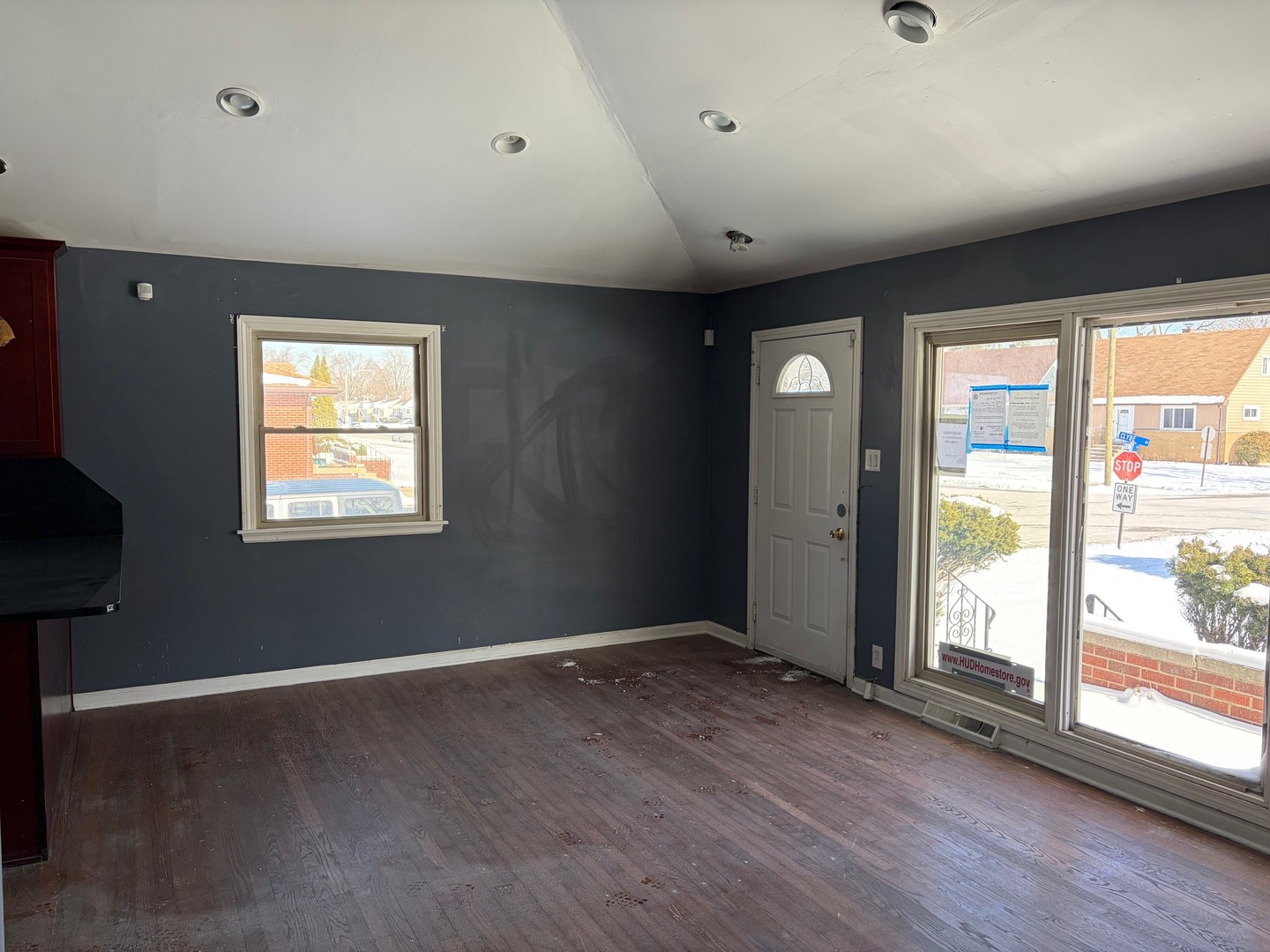 370 Clyde Avenue, Calumet City, IL 60409