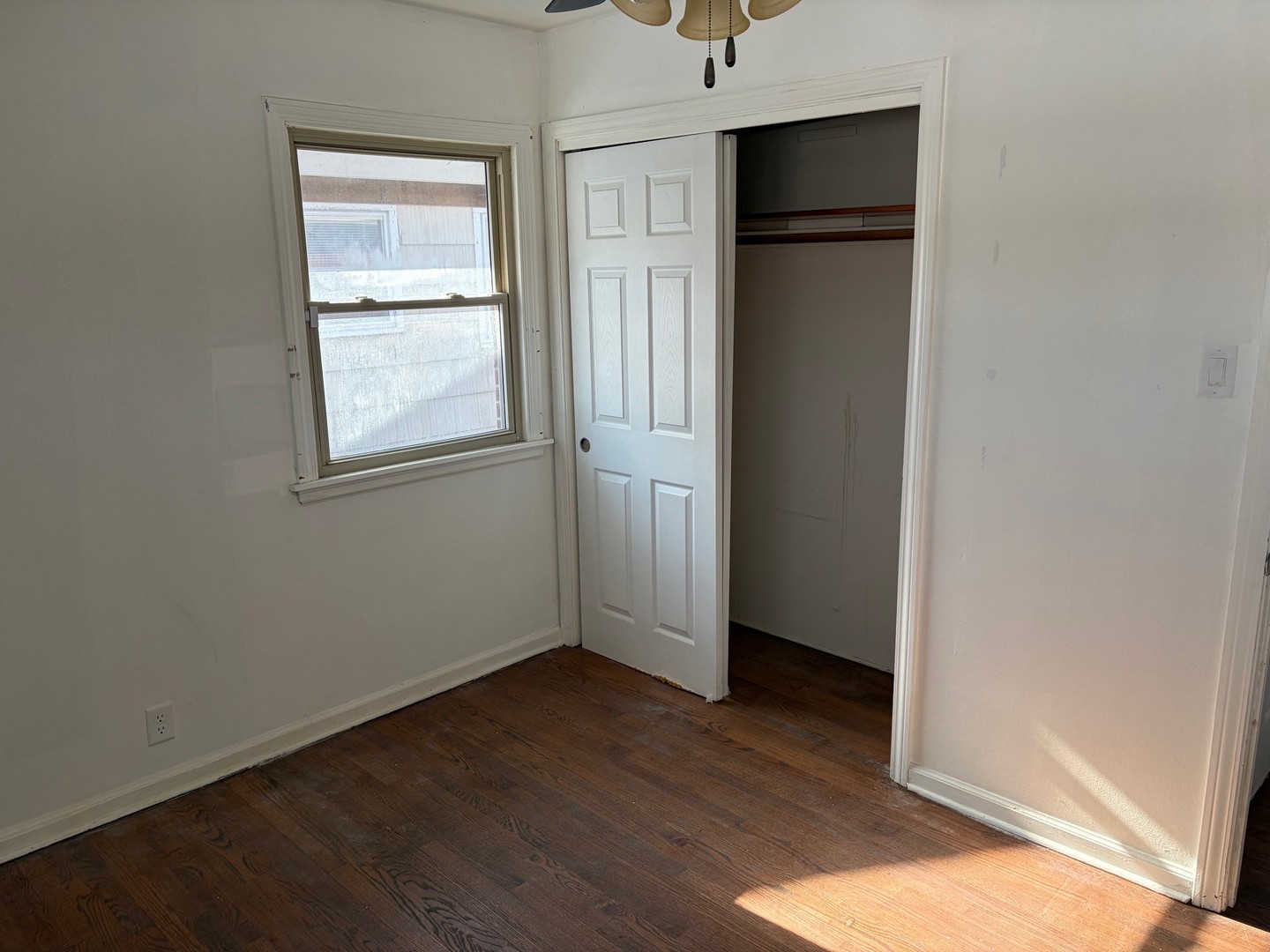 370 Clyde Avenue, Calumet City, IL 60409