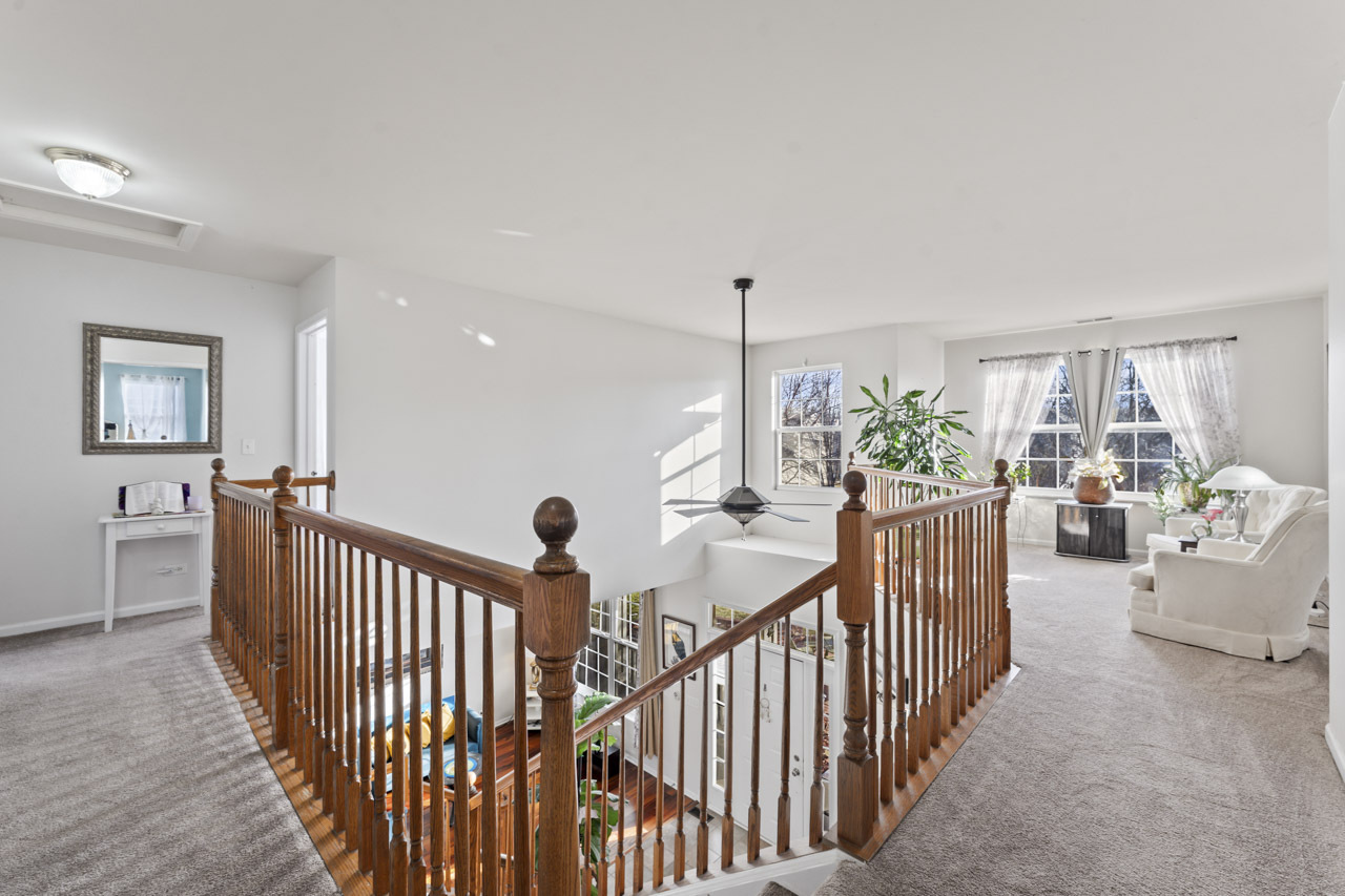 2022 Torino Drive, Elgin, IL 60123