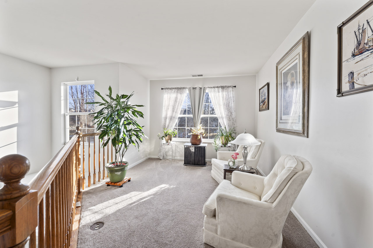 2022 Torino Drive, Elgin, IL 60123