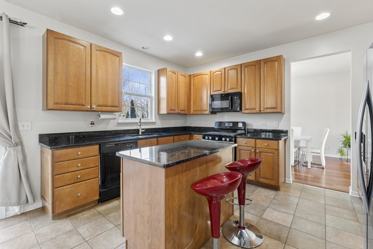 2022 Torino Drive, Elgin, IL 60123