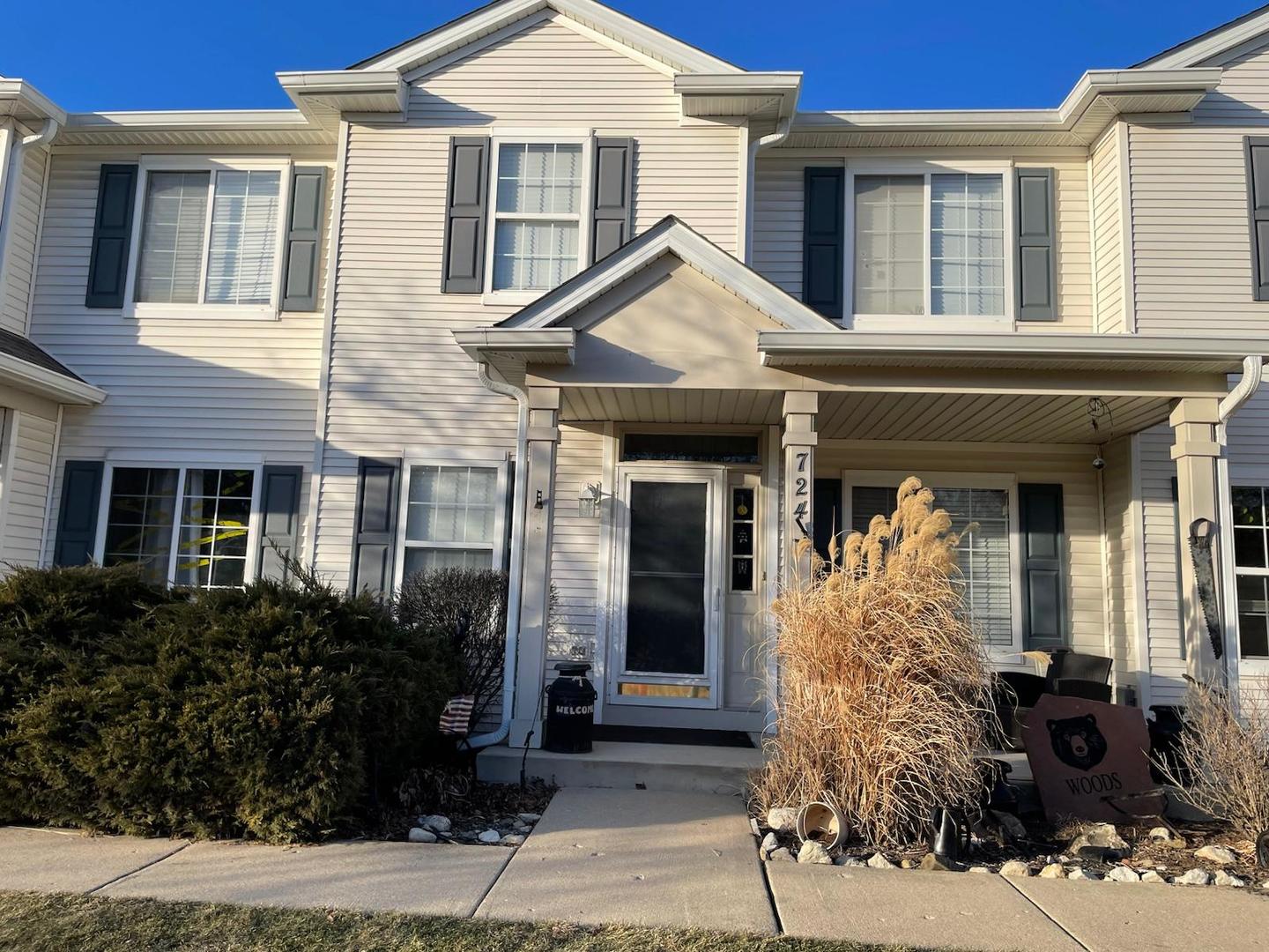 724 COUNTY LINE Road #724, Aurora, IL 60502