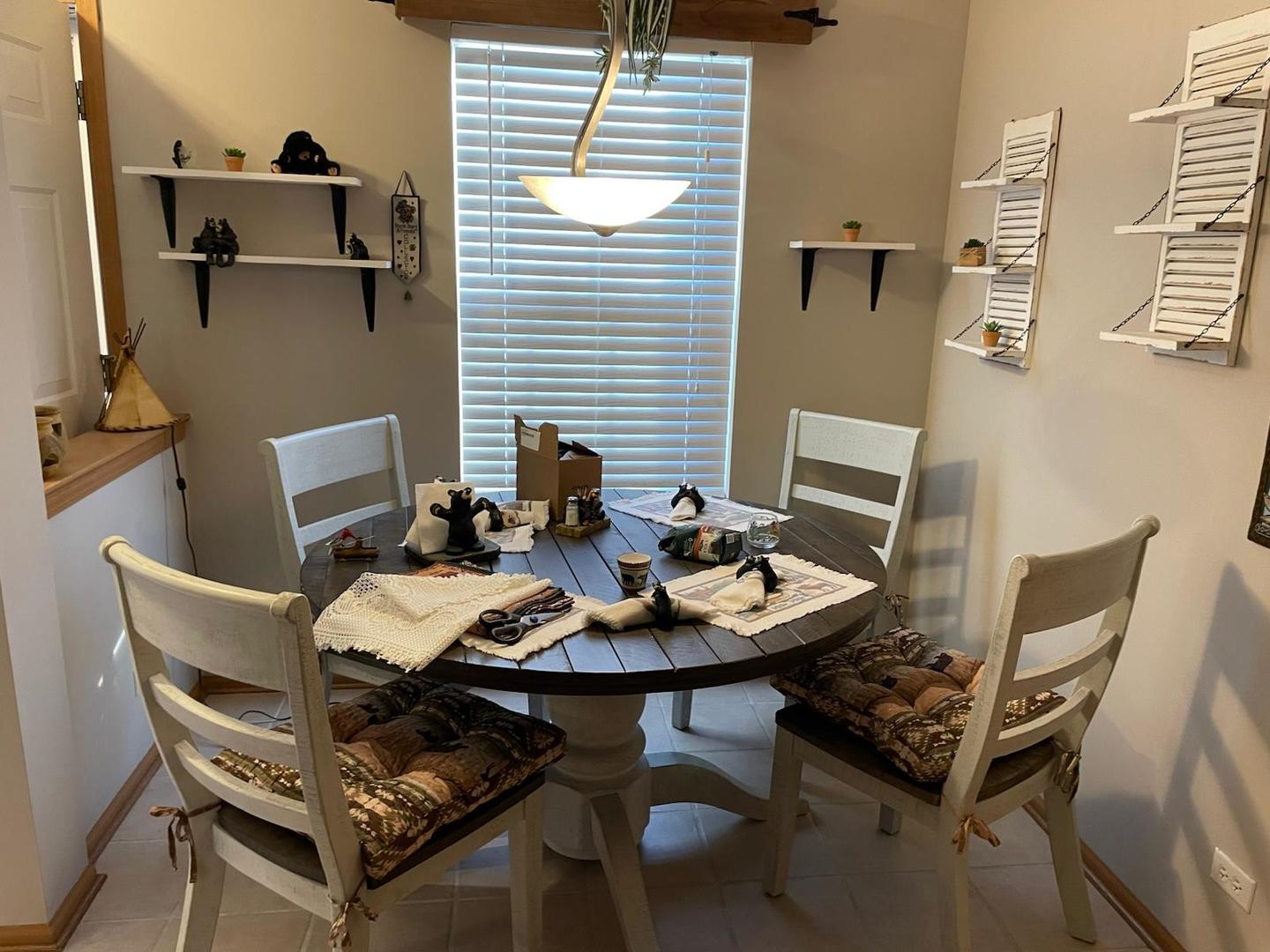 724 COUNTY LINE Road #724, Aurora, IL 60502