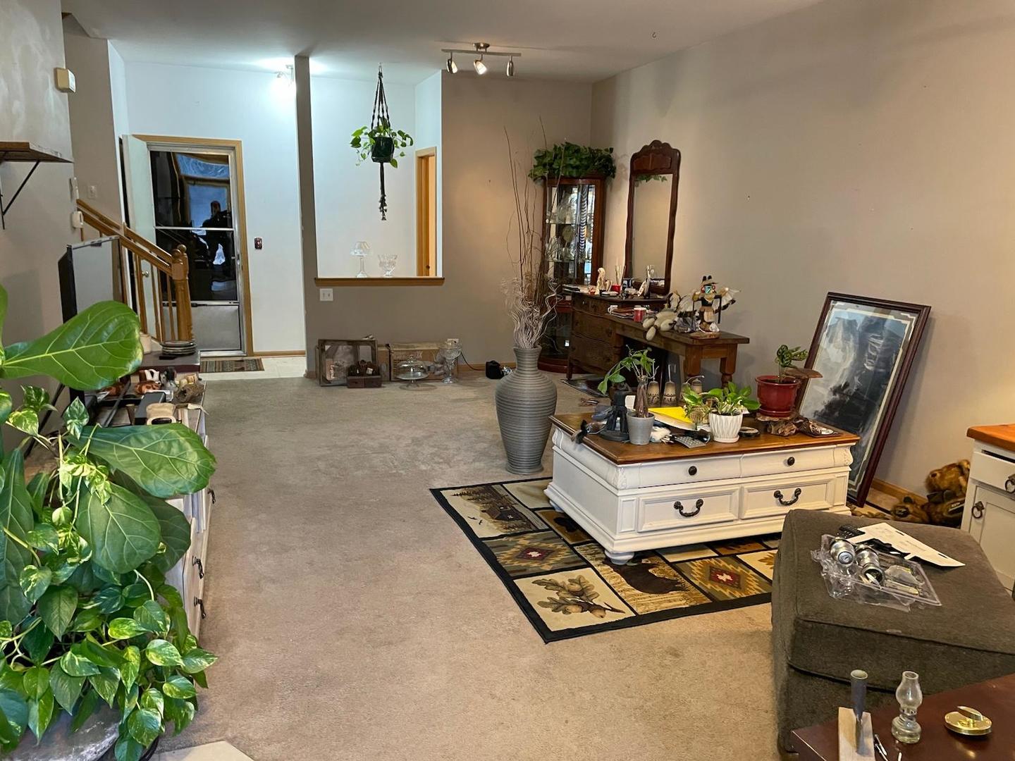 724 COUNTY LINE Road #724, Aurora, IL 60502