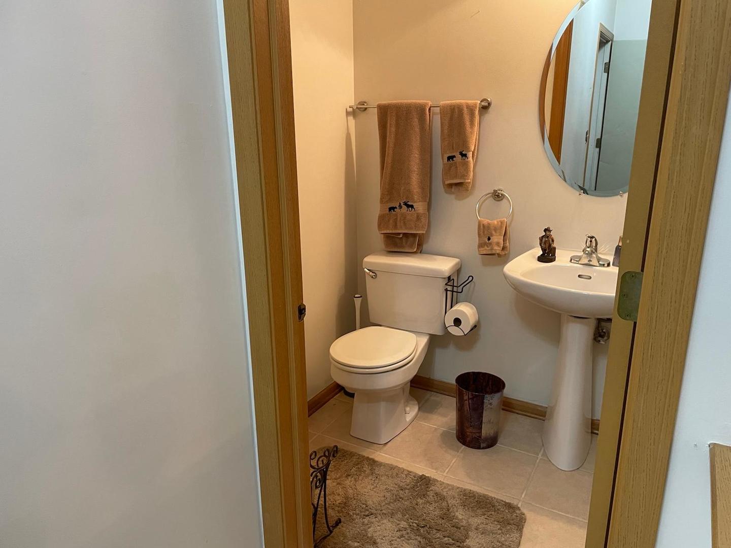 724 COUNTY LINE Road #724, Aurora, IL 60502