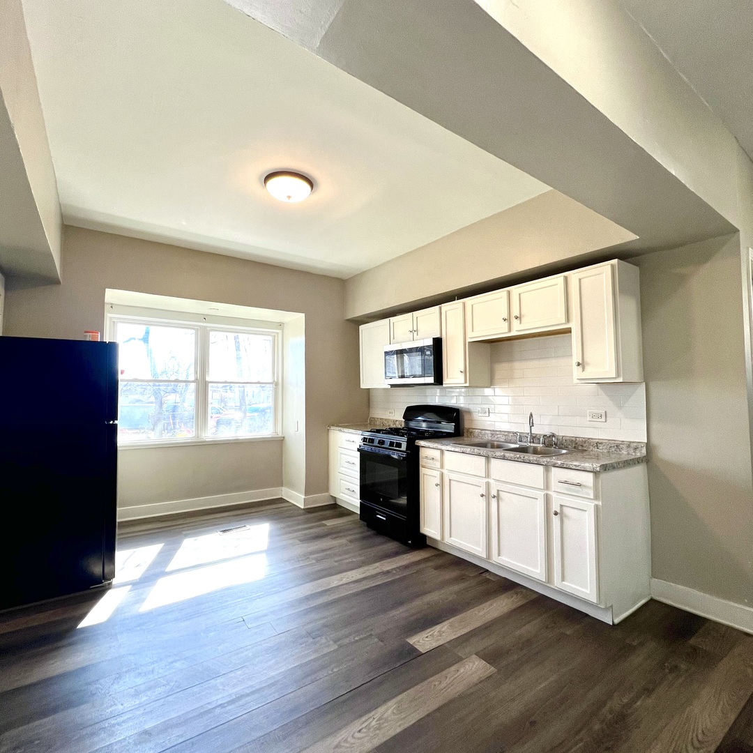 402 ALLEN Street, Joliet, IL 60436