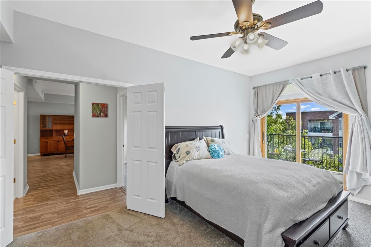 3135 Town Square Drive #401, Rolling Meadows, IL 60008