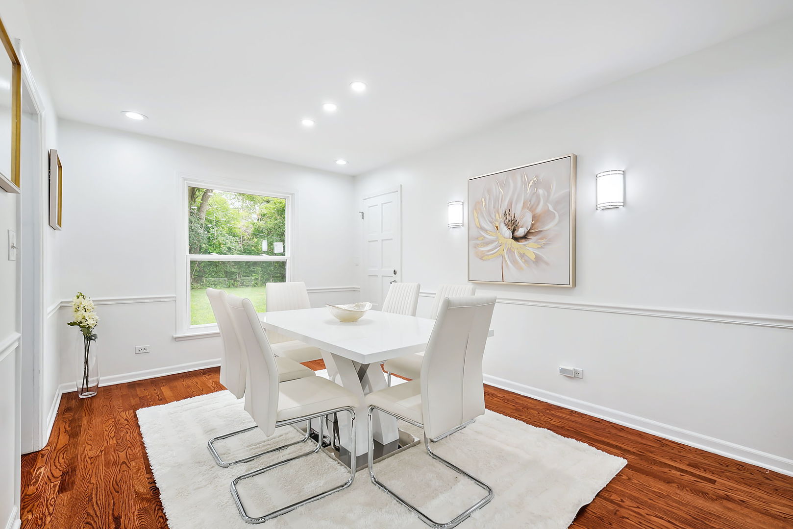 1 Camberley Court, Hinsdale, IL 60521