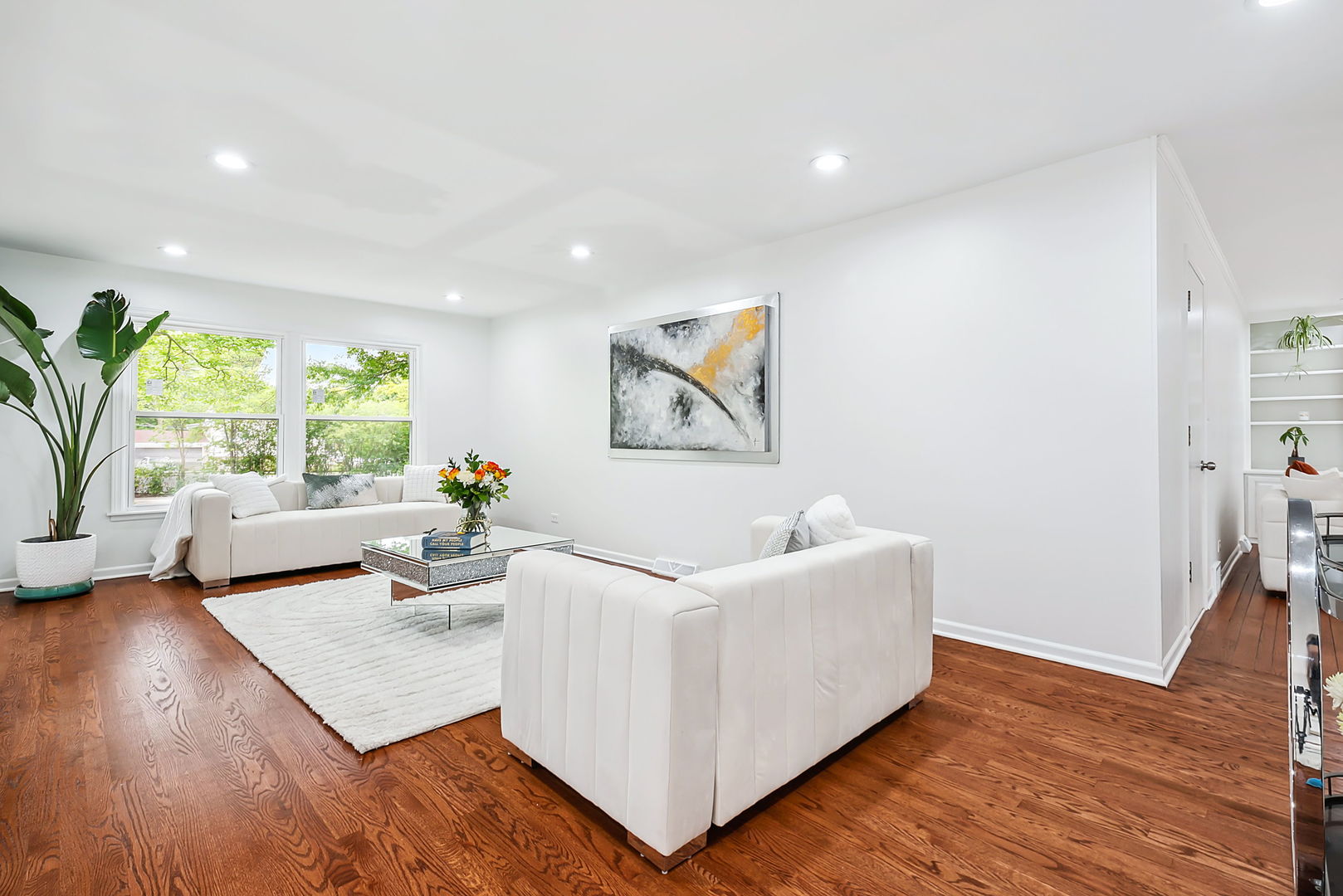 1 Camberley Court, Hinsdale, IL 60521