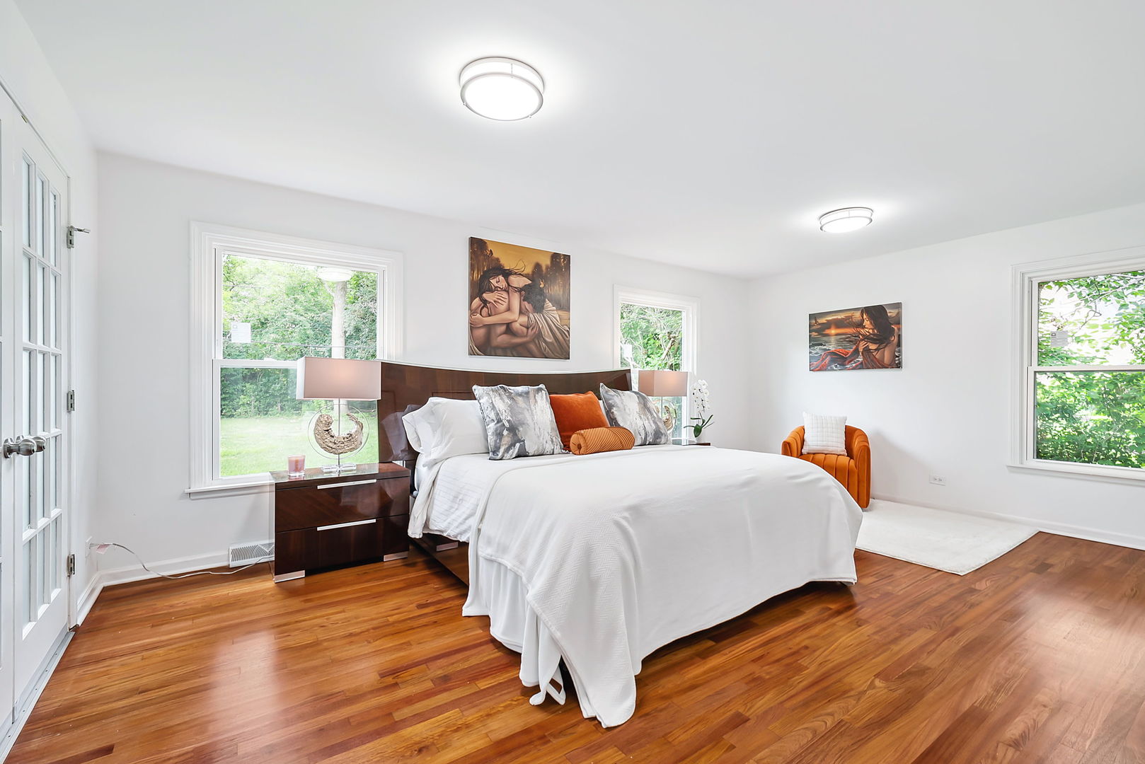 1 Camberley Court, Hinsdale, IL 60521