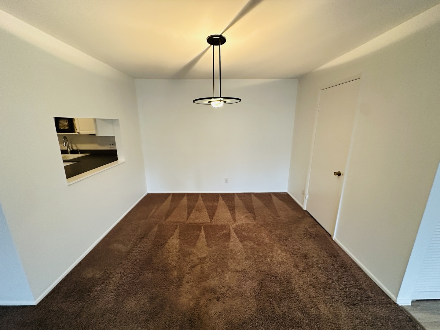 803 Brook Drive #5, Streamwood, IL 60107