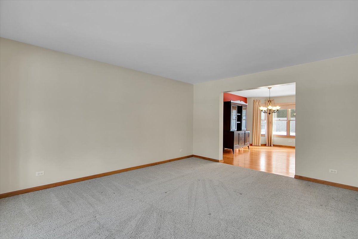 345 N Park Avenue, Lombard, IL 60148