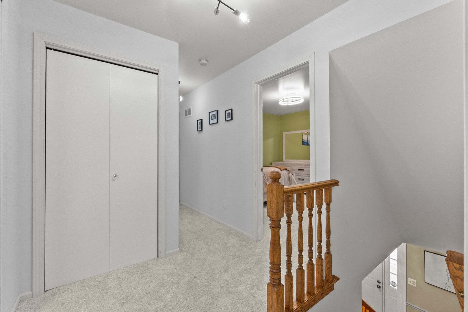 18118 Whitman Lane, Lansing, IL 60438