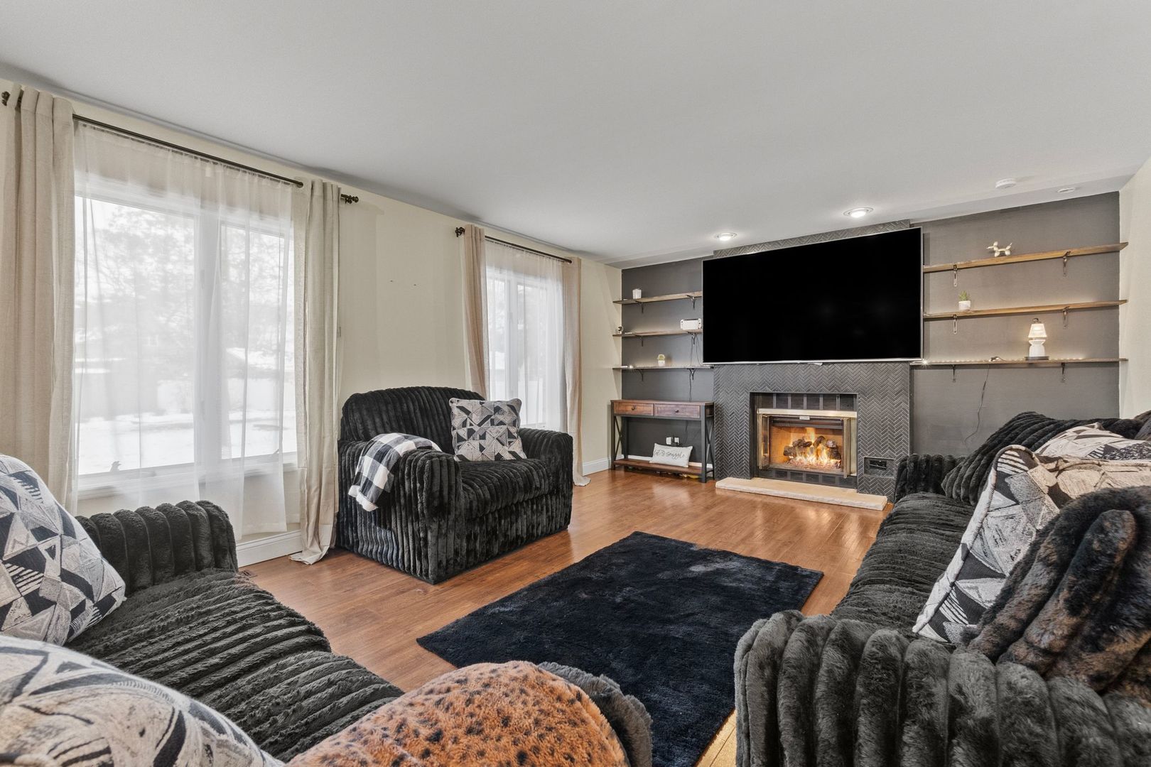 18118 Whitman Lane, Lansing, IL 60438