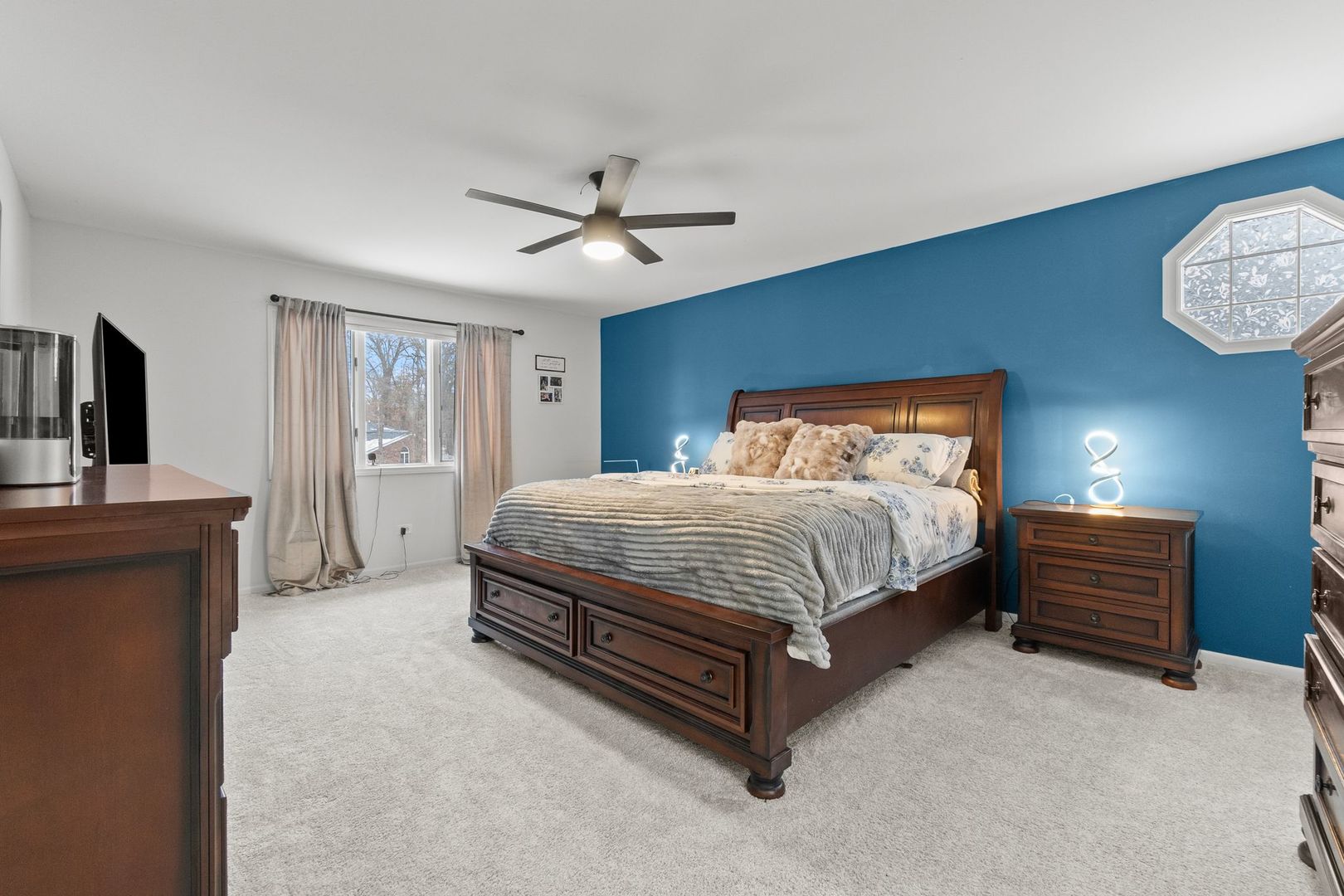 18118 Whitman Lane, Lansing, IL 60438