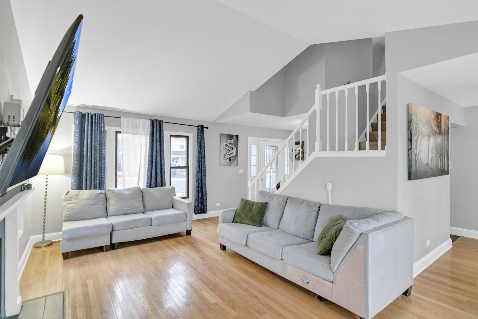 62 Washington Avenue, Streamwood, IL 60107