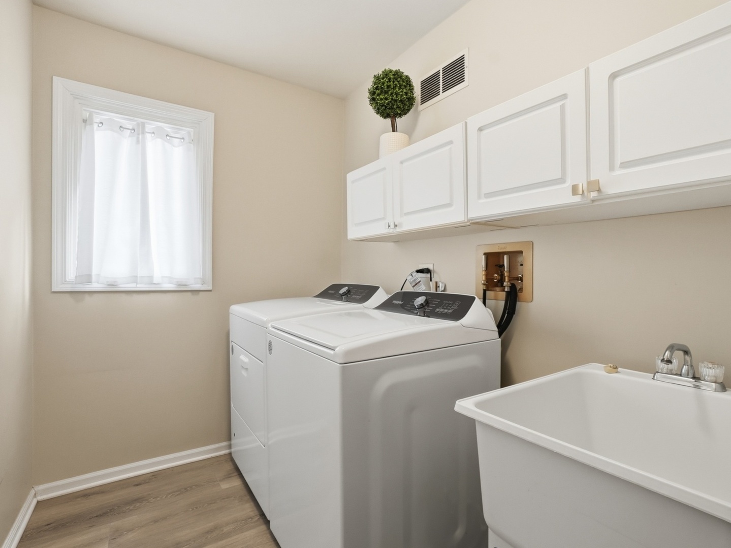 5187 ALDER Court, Gurnee, IL 60031