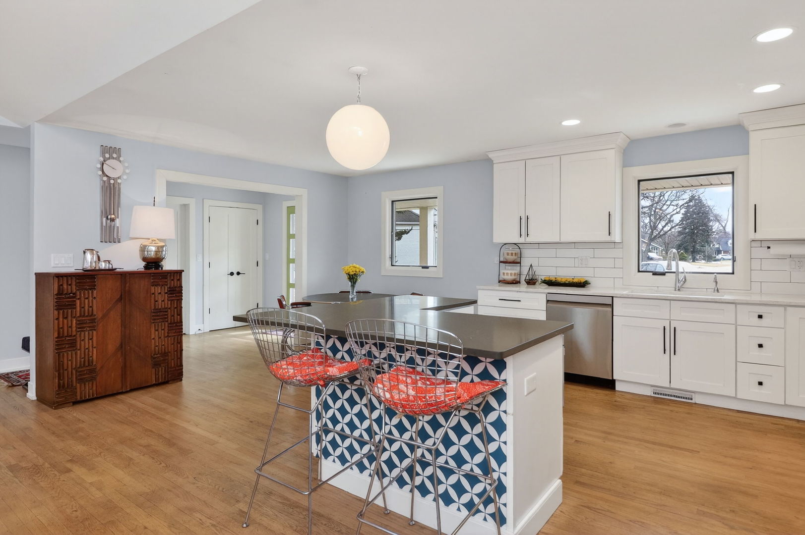 1002 Longmeadow Lane, Western Springs, IL 60558