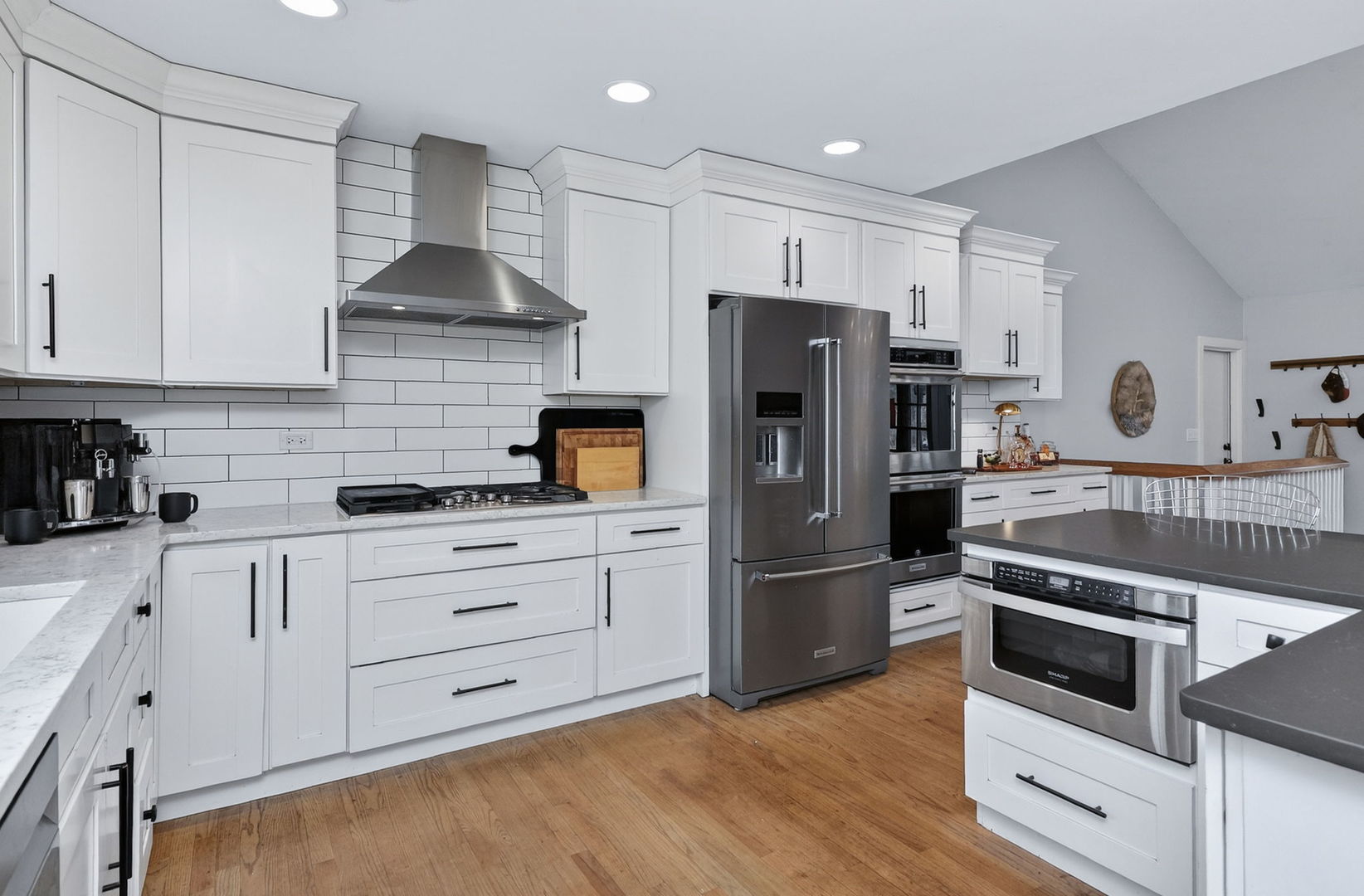 1002 Longmeadow Lane, Western Springs, IL 60558