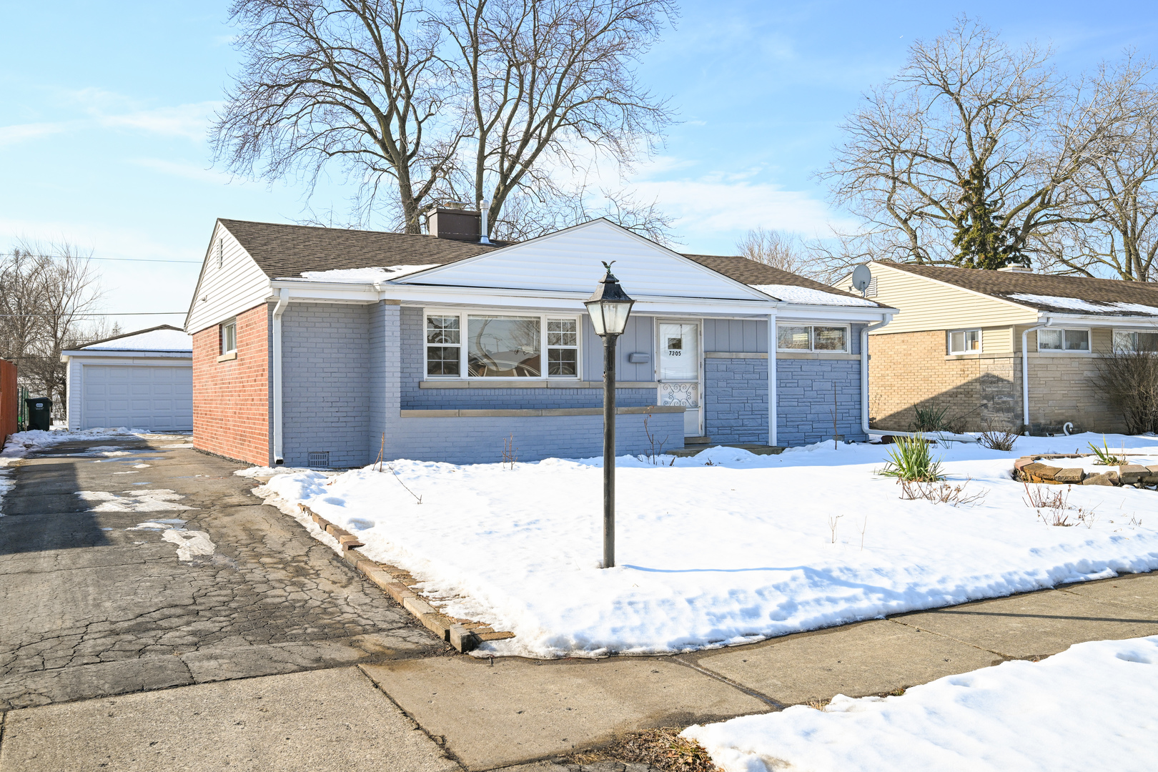 7305 ARCADIA Street, Morton Grove, IL 60053