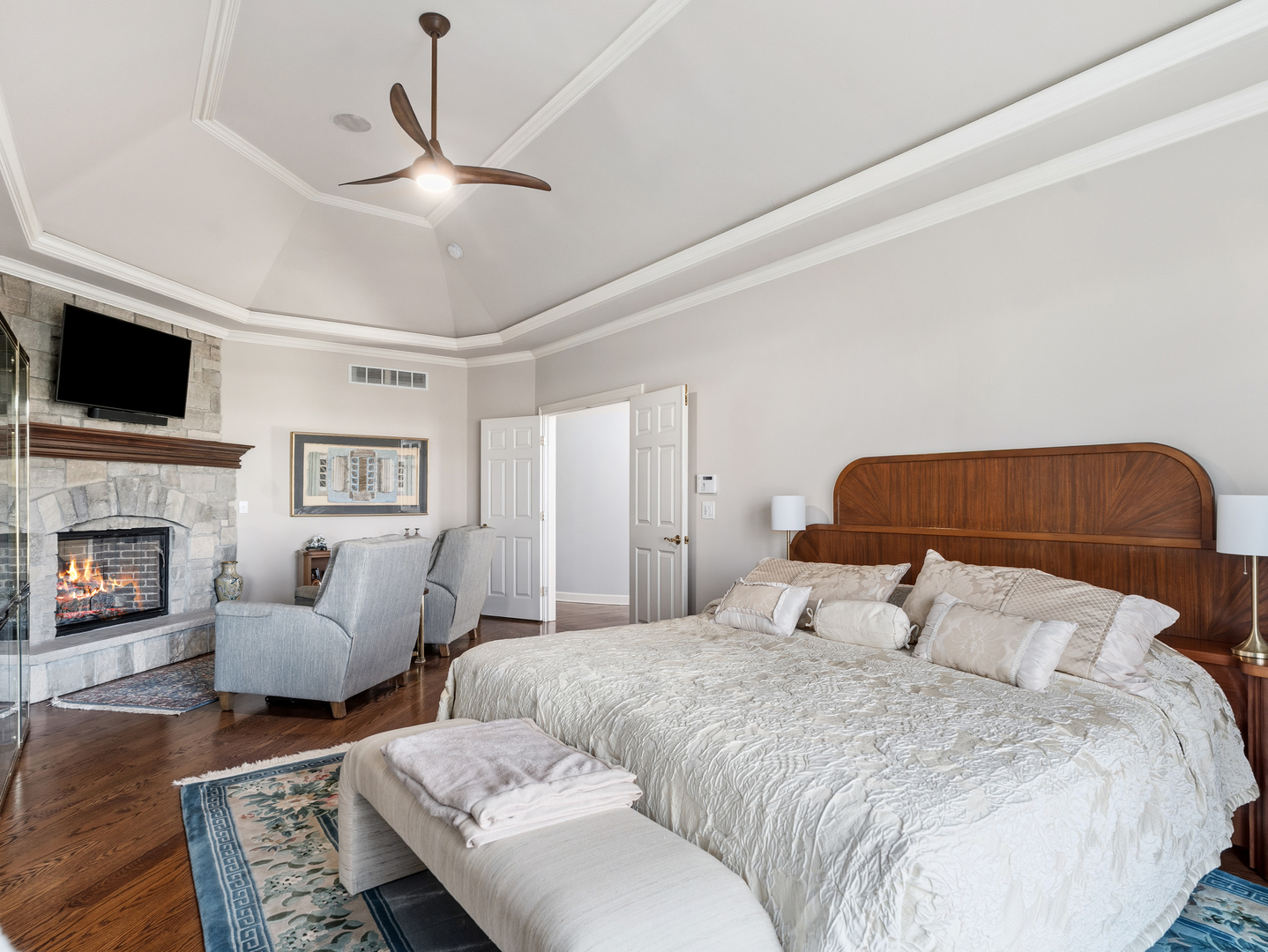 2363 Fawn Lake Circle, Naperville, IL 60564