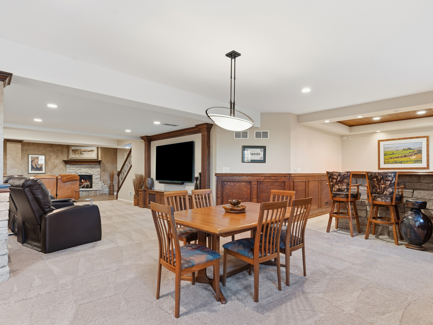 2363 Fawn Lake Circle, Naperville, IL 60564