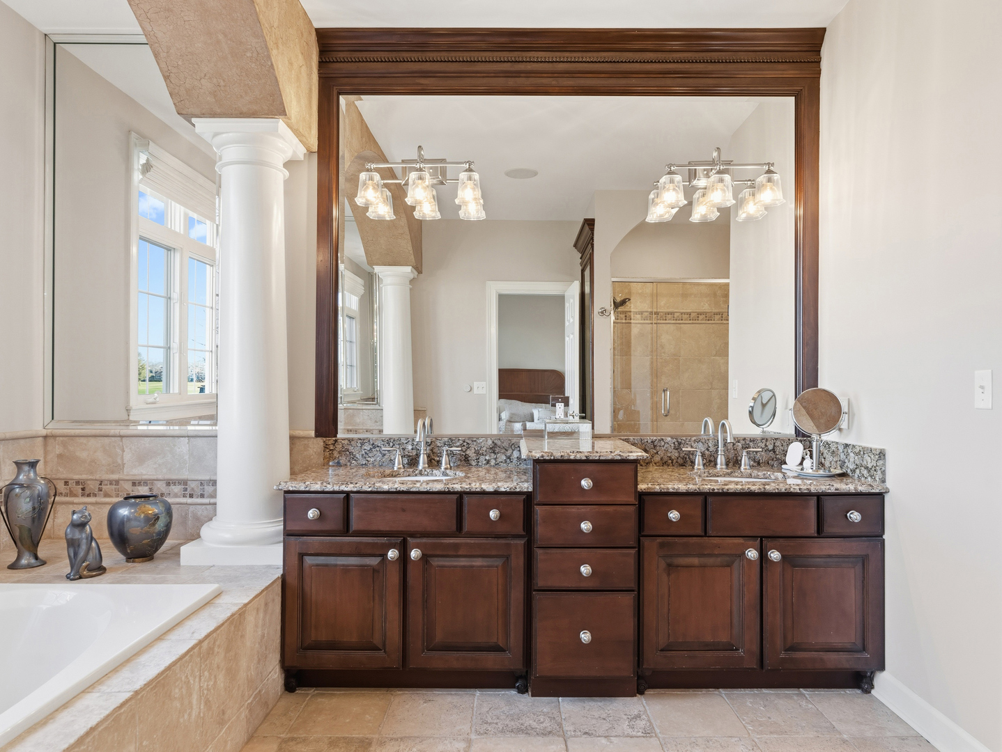 2363 Fawn Lake Circle, Naperville, IL 60564