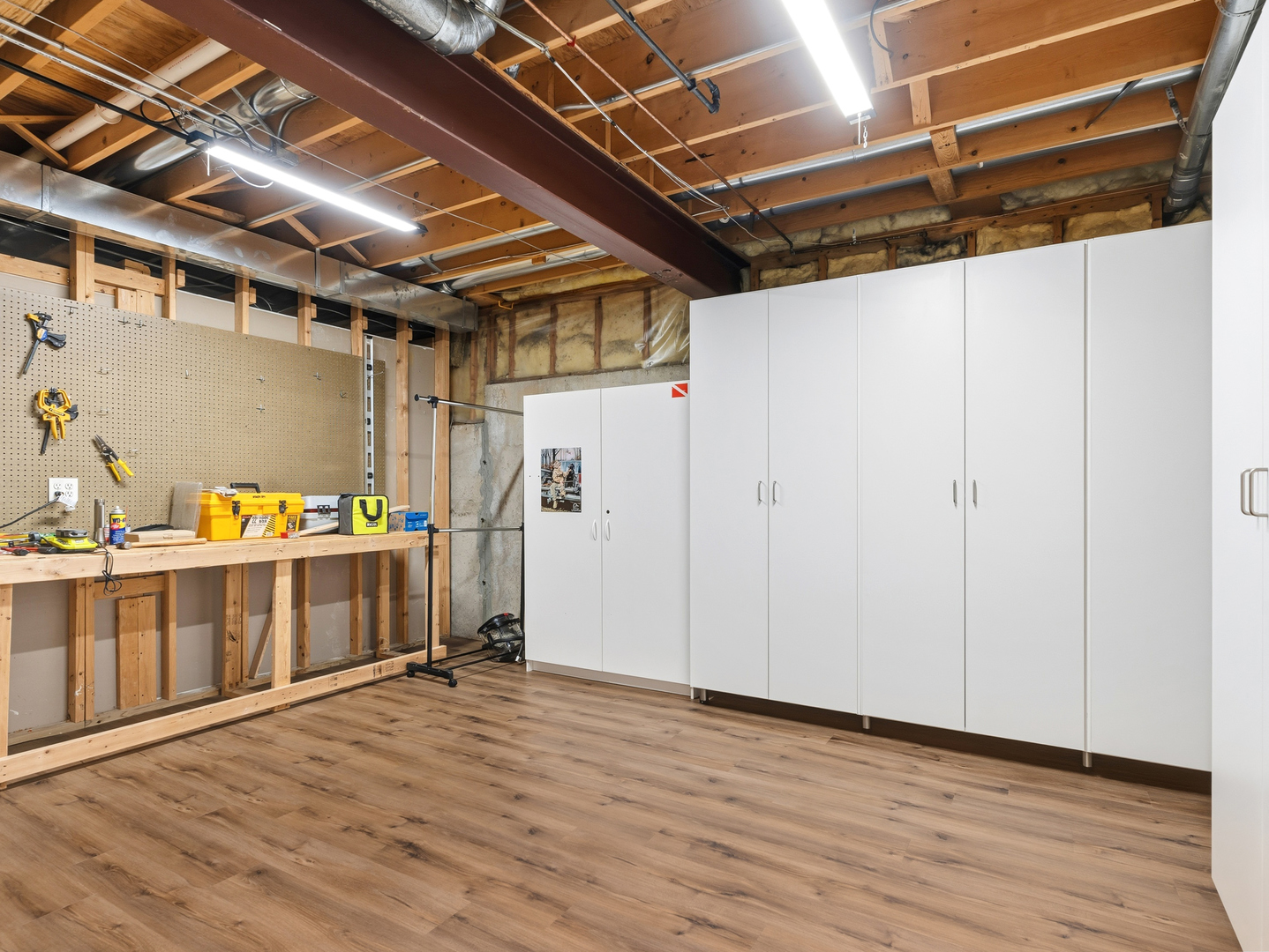 2363 Fawn Lake Circle, Naperville, IL 60564