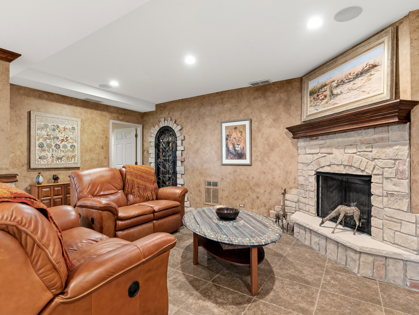 2363 Fawn Lake Circle, Naperville, IL 60564