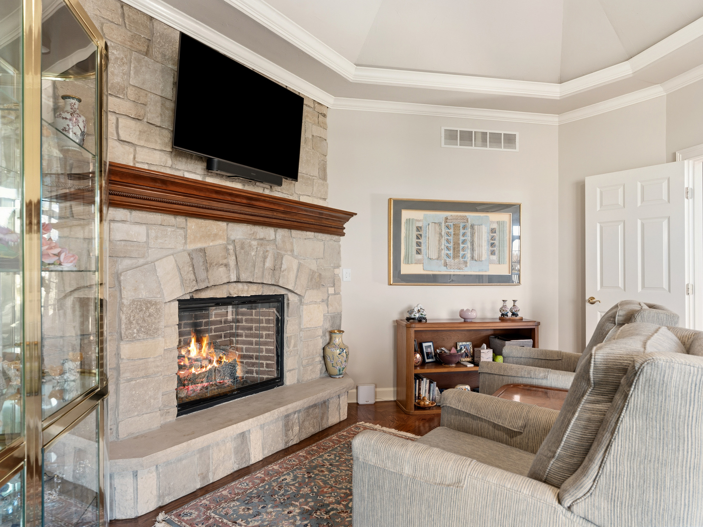 2363 Fawn Lake Circle, Naperville, IL 60564