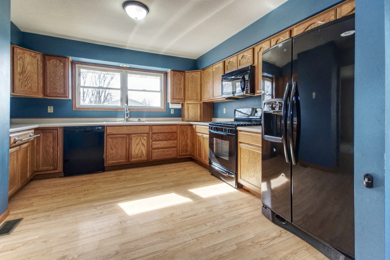 484 W 3rd Street, Braidwood, IL 60408