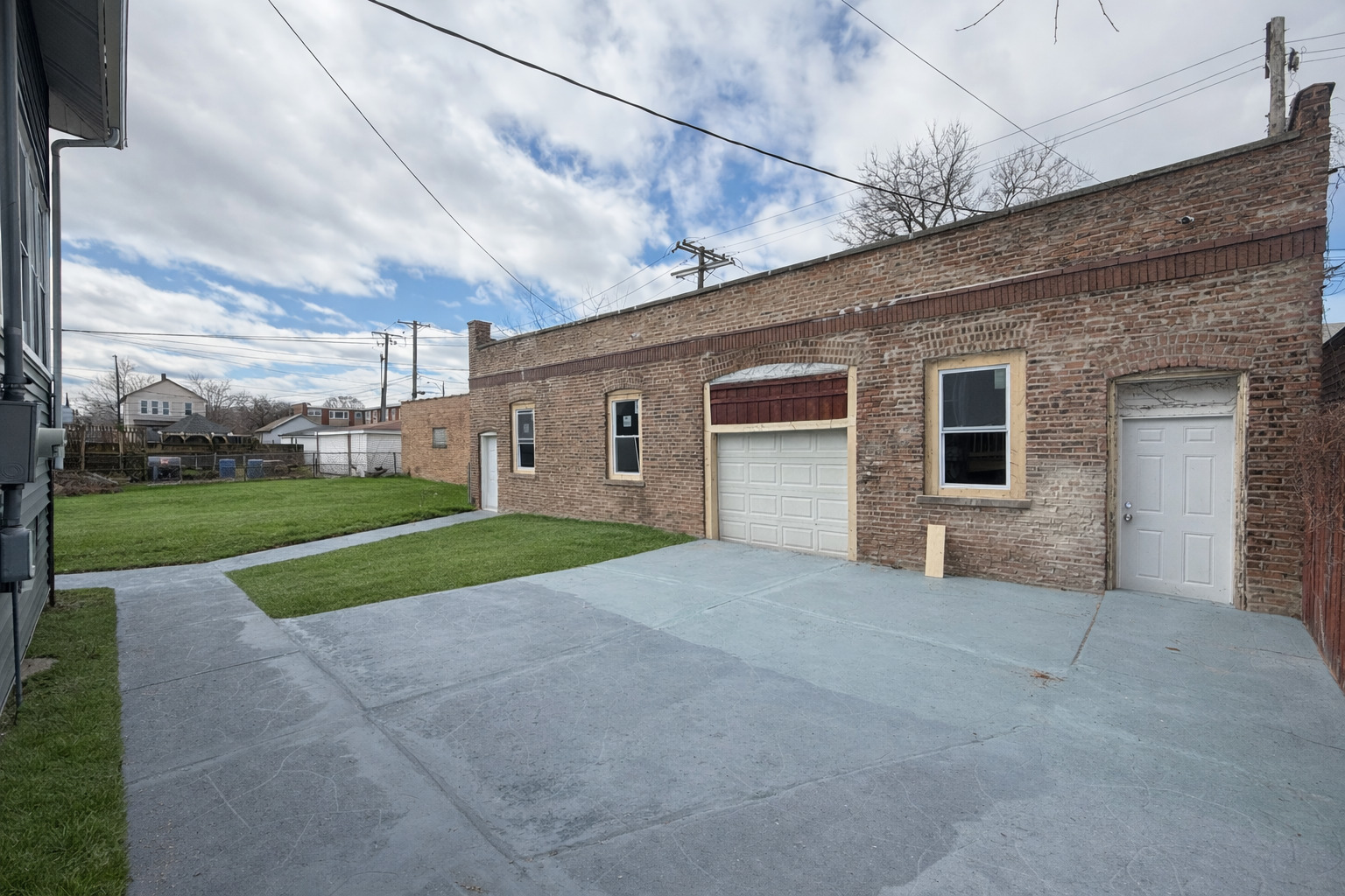 11440 S Indiana Avenue, Chicago, IL 60628