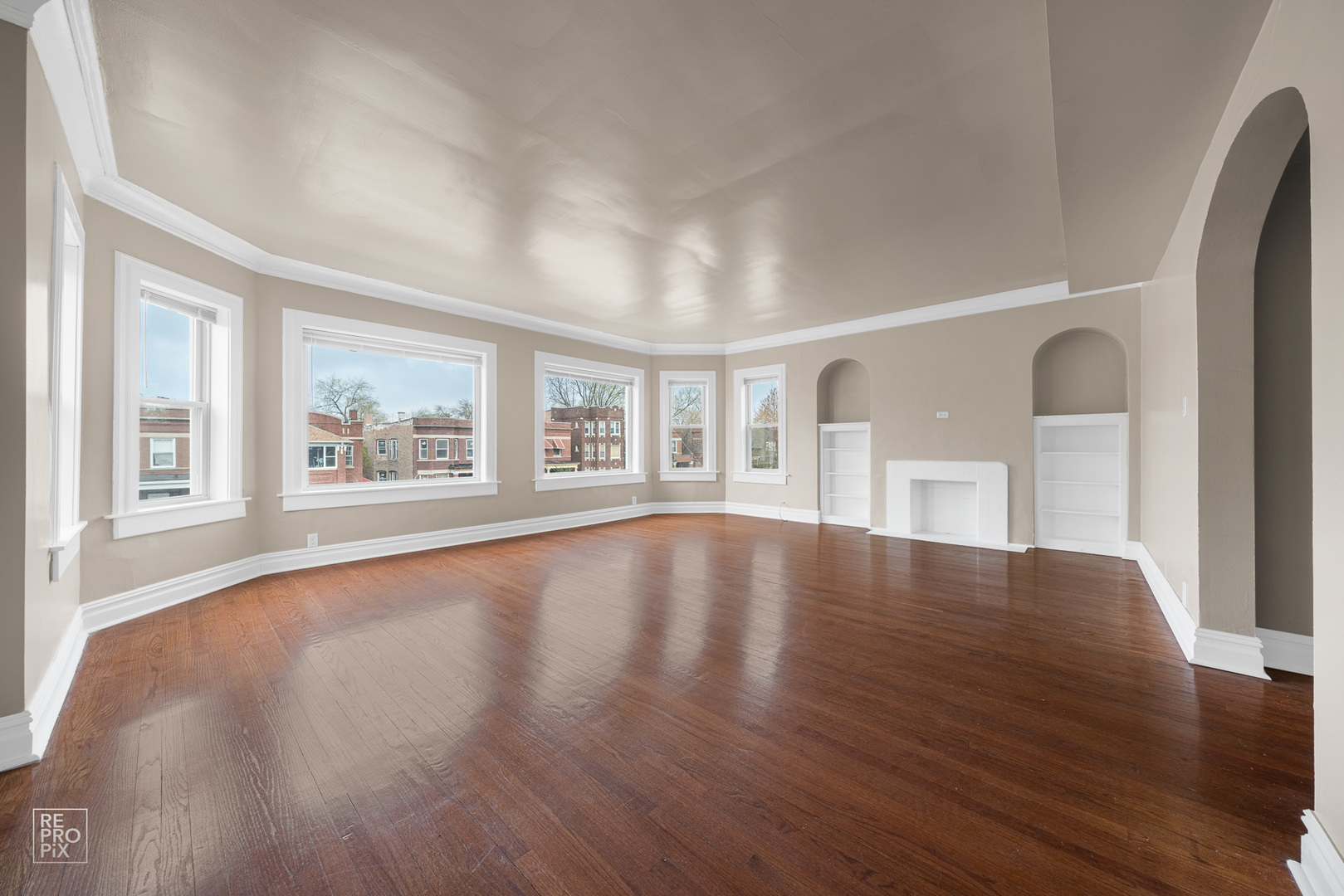 7751 S Saginaw Avenue #2, Chicago, IL 60649