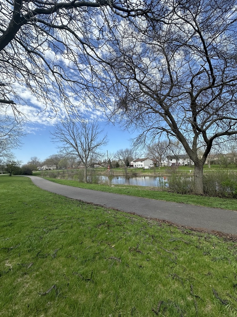 2152 Mallard Lane, Hanover Park, IL 60133