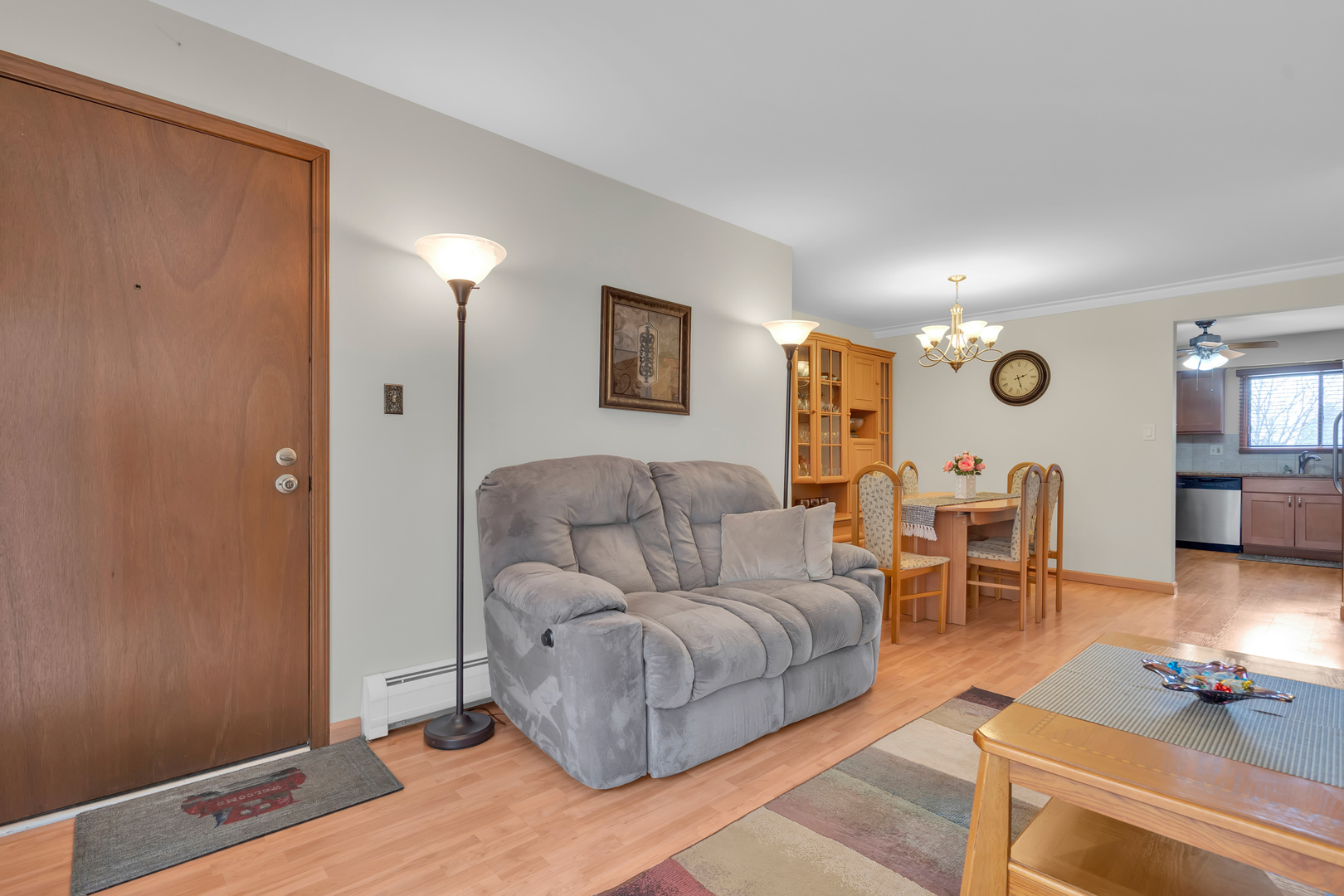 7224 W Wrightwood Avenue #206, Elmwood Park, IL 60707