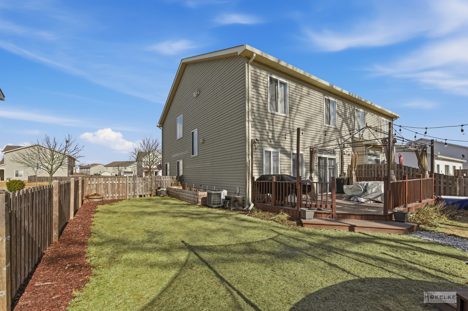 2824 Hoffman Street, Plano, IL 60545