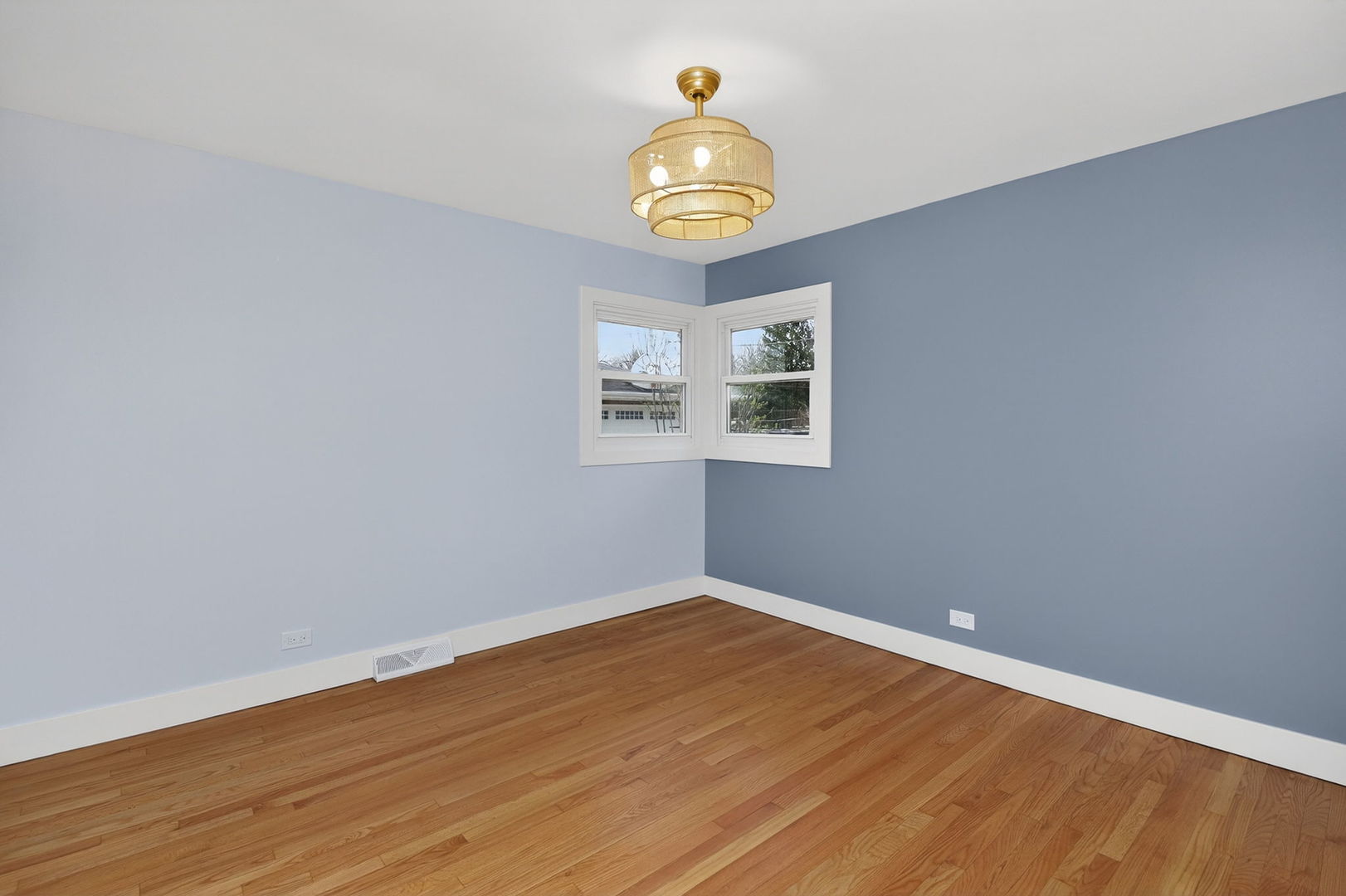 970 N Fischer Drive, Addison, IL 60101