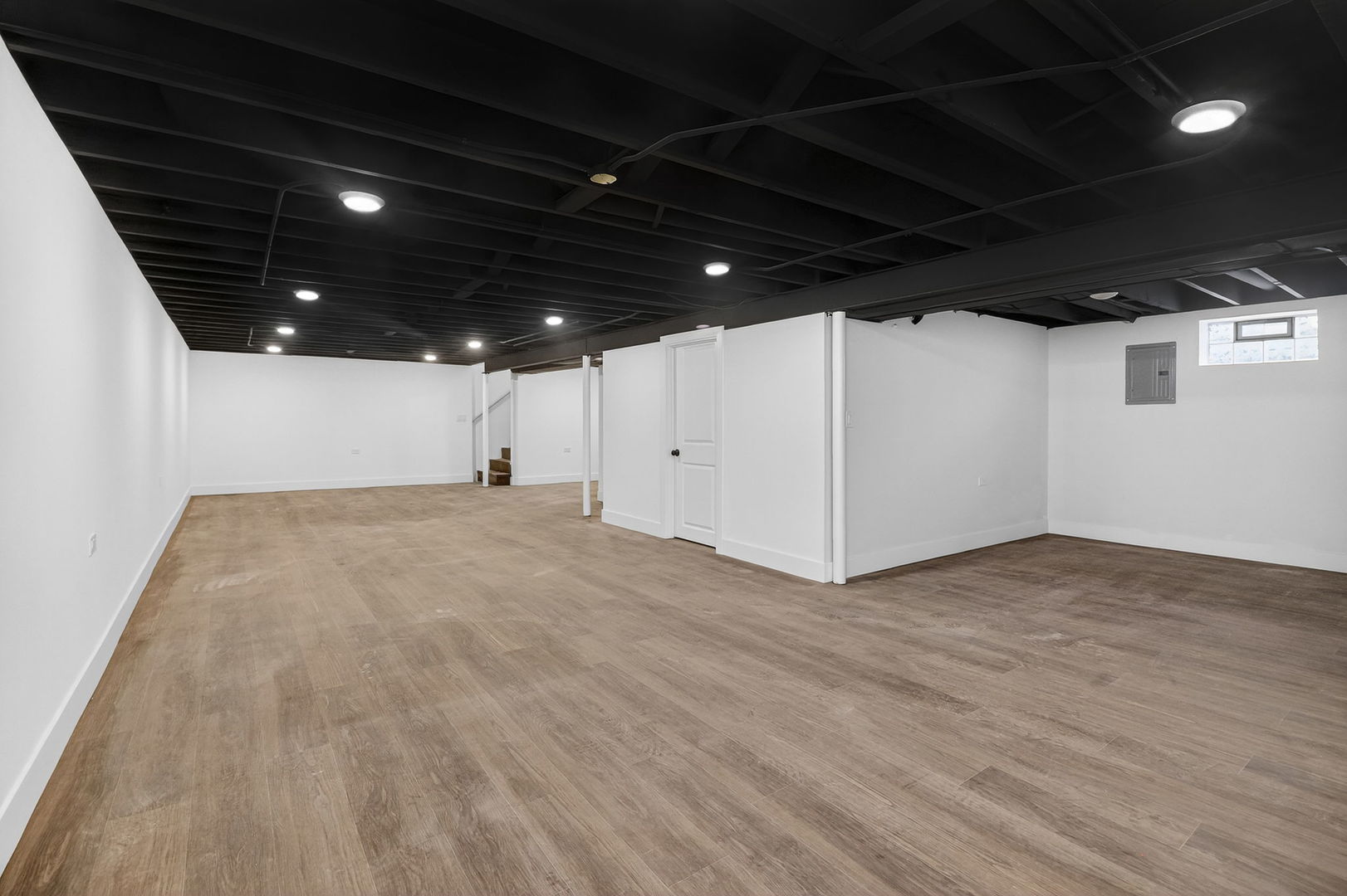 970 N Fischer Drive, Addison, IL 60101