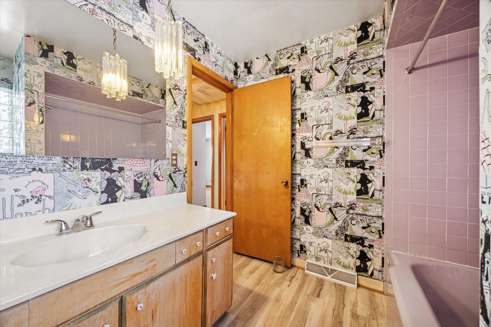 Countryside, IL 60525