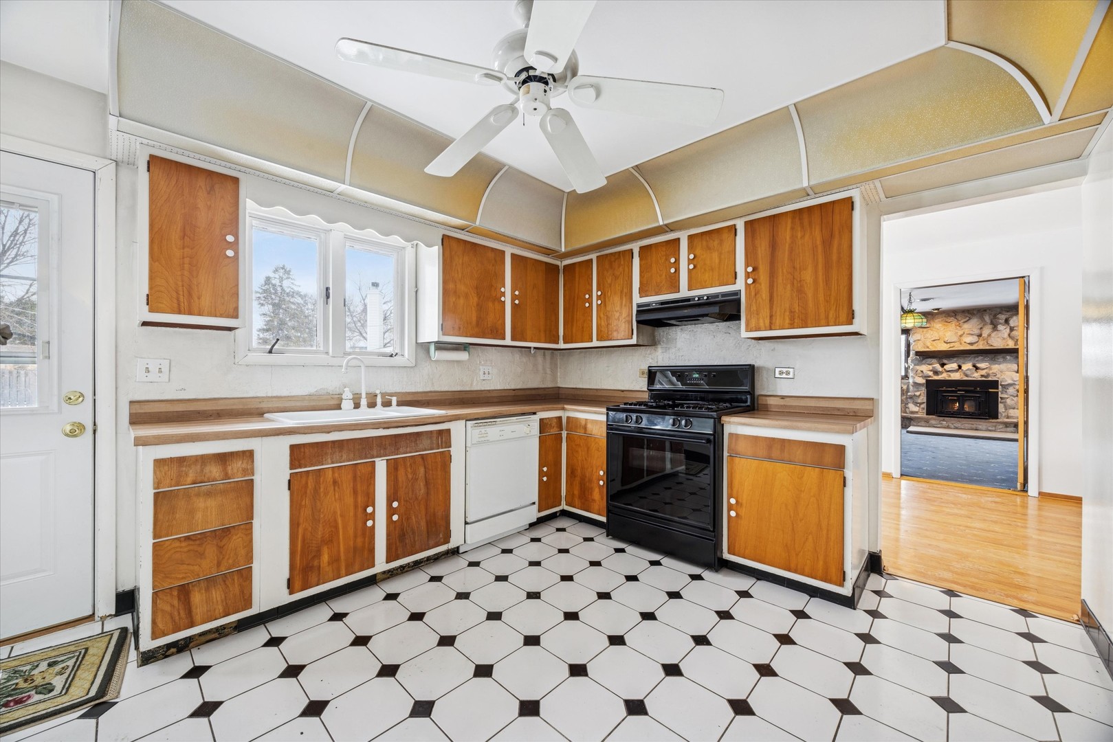 Countryside, IL 60525